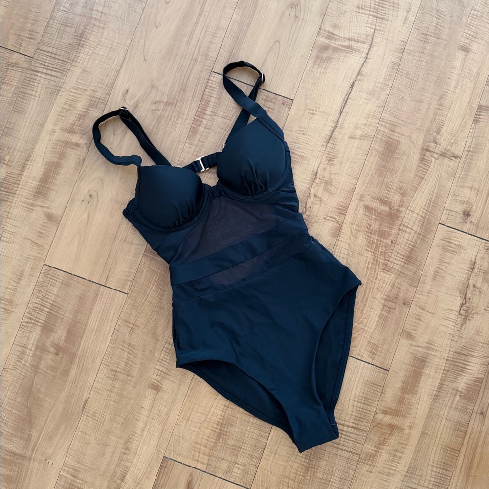 Black One-Piece Molded Cups Underwire Swimsuit with Sheer Waist Panel